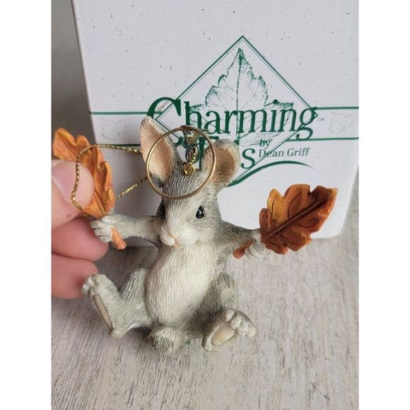 Charming Tails rabbit fall leaf ornament Xmas - Picture 3 of 6